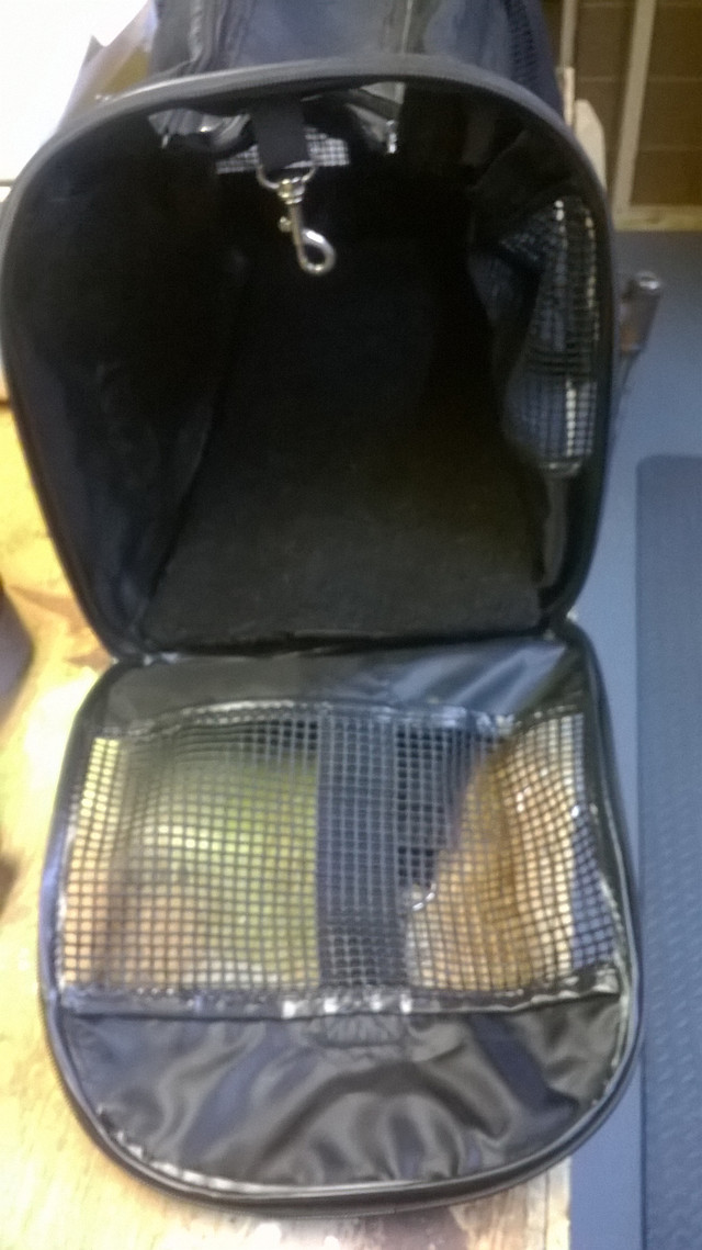 Sac transport pour petit chien ou chat dans Accessoires  à Trois-Rivières - Image 4