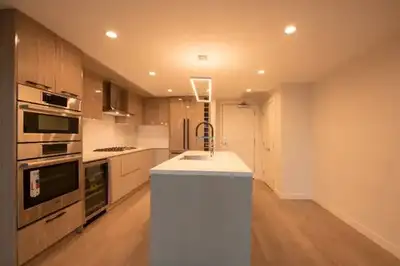 In the Upmarket, Boutique and Contemporary Altus development, this luxurious 1,200 sq.ft condo is th...