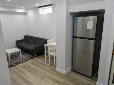 Modern Newly Renovated Furnished 1-Bedroom Apartment Near Eglinton Crosstown LRT Located in Toronto’...
