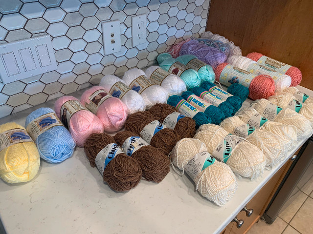 26 balls of wool  - perfect for baby, sweater or your creation! in Hobbies & Crafts in Calgary - Image 3