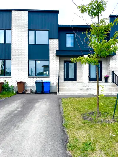 3 beds 2 baths - Townhouse Rent