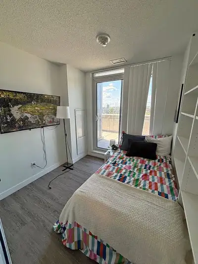 Budget-friendly furnished room at 15 Vena Way ($870 All Inc.) There is a budget-friendly private roo...