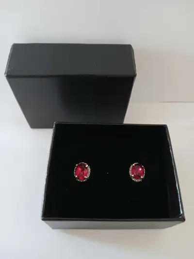 Sterling Silver/Oval Red Crystal StudEarrings,New , View more