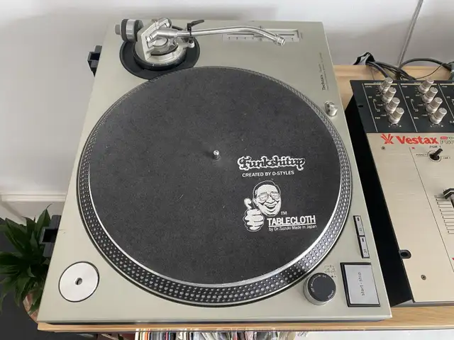 DJ, 2x Technics SL-1200 MK2s & Vestax PMC-05 Pro II & Rane in Performance & DJ Equipment in Cambridge - Image 4