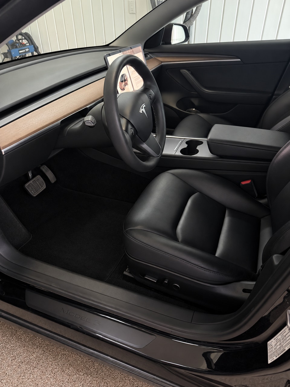 TESLA MODEL 3 STANDARD RANGE RWD 2022 | Cars & Trucks | City of ...