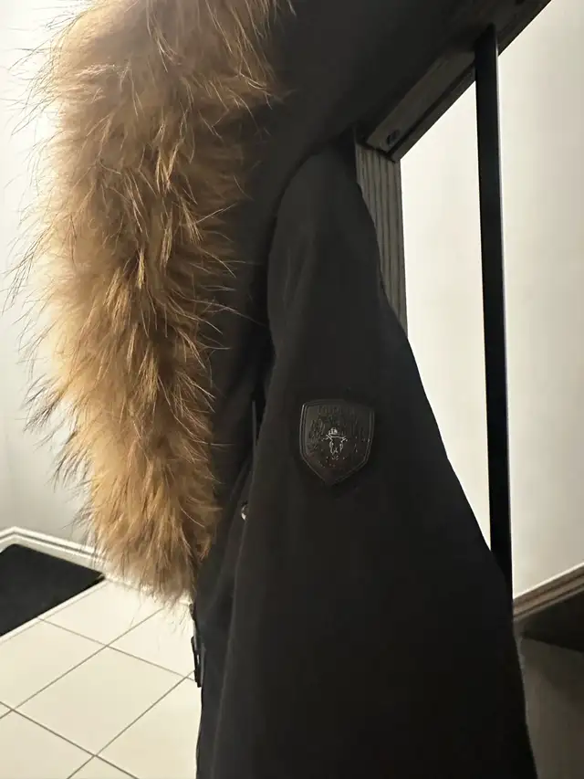 Rudsak Women’s Jacket in Women's - Tops & Outerwear in City of Toronto - Image 4