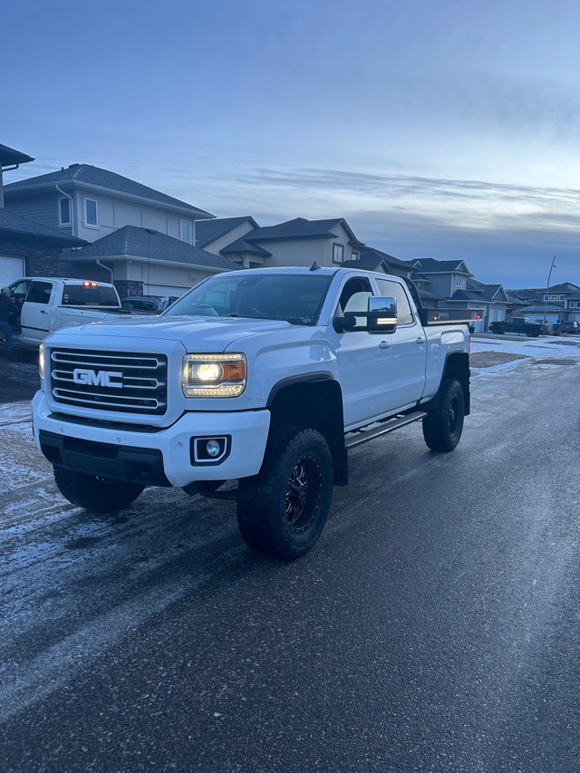 2016 duramax  in Cars & Trucks in Saskatoon