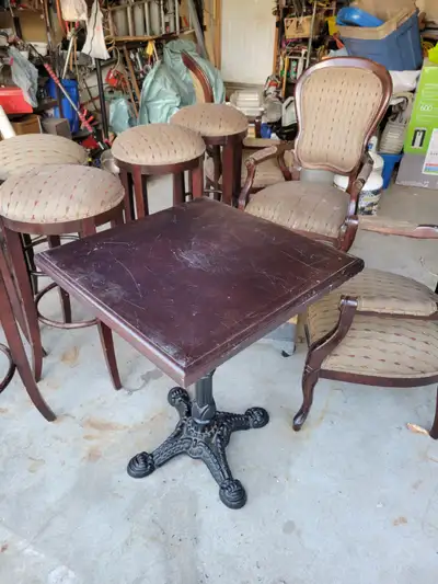 restaurant equipments tables chairs, Voir plus