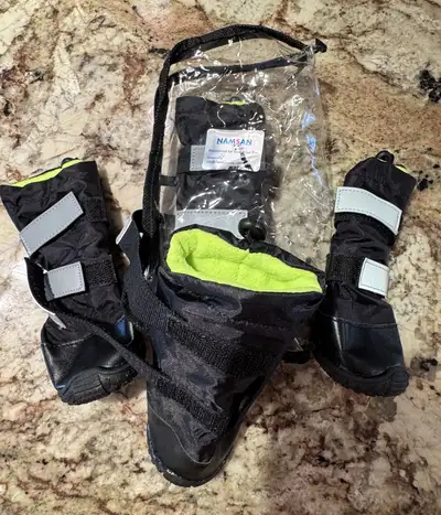 Dog Boots Medium (Set of 4), View more
