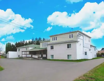 Chambre 15 Disponible à la Villa Bécancour!