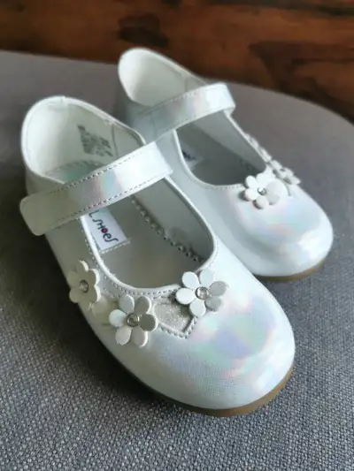 Girl dress shoes size 8 kids, View more