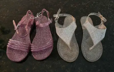 All size 1 girls Pic 1: new without tags sparkly girls sandals 20$ for both together. Pic 2-3: pink...