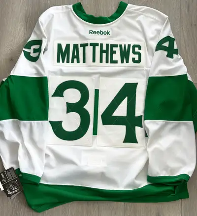 Auston Matthews 2016-17 Toronto St. Pats Reebok Jersey Size 52, View more