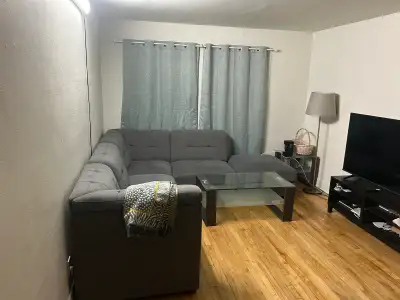 Vente de déménagement / Moving sale, View more