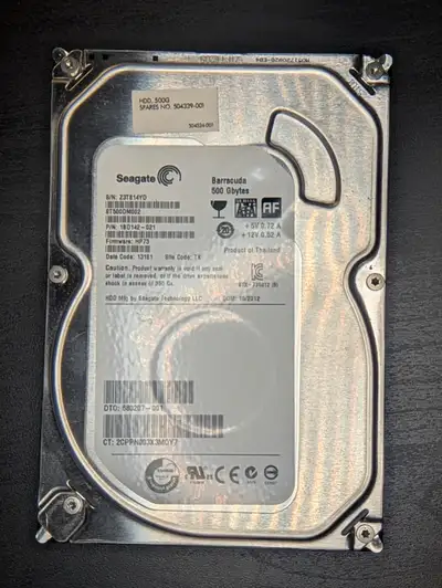 Lot of 8 SATA hard drives, as follows: 1 x WD Black 1Tb $40 1 x Hitachi Deskstar 1Tb $35 1 x Seagate...