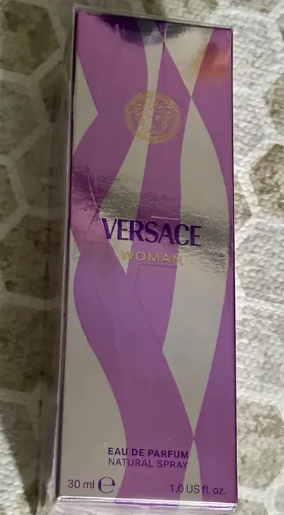 Versace Woman Eau de Parfum 30 ml, View more
