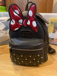 minnie mouse backpack loungefly