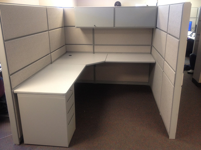 Refurbished Cubicles for SALE!  WHY BUY NEW!ANY SIZE/COLOUR $699 in Desks in City of Toronto - Image 4