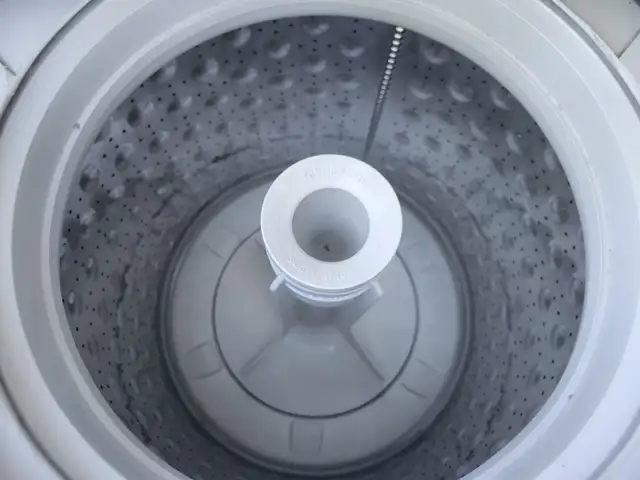 LIKE NEW 24 inch w washer electric dryer set  in Washers & Dryers in Oakville / Halton Region - Image 6