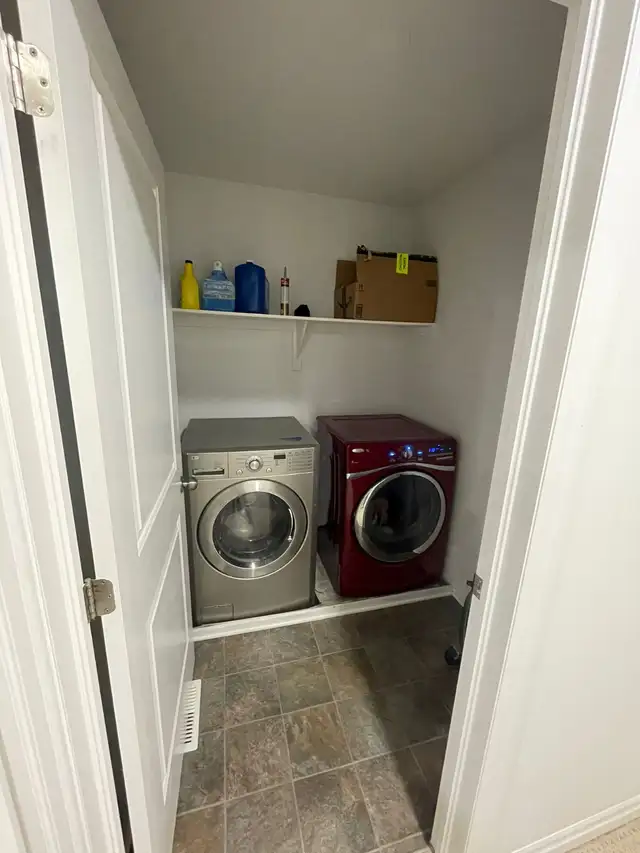 Furnished Room for rent in Barrheaven63234580181379122