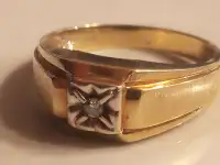 10K Size 9 (4.411g) Gold Diamond 0.12 Karot