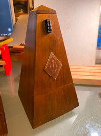 Wittner Metronome Mahogany With Bell Made In Germany.