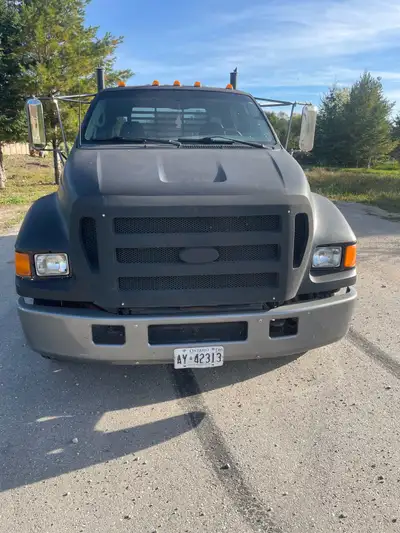 650 Ford Harley Davidson leather interior dual stacks 300 HP caterpillar motor Allison transmission...