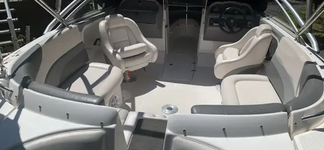 Bateau Yamaha AR230 23 pieds 2006 in Powerboats & Motorboats in Sherbrooke - Image 8