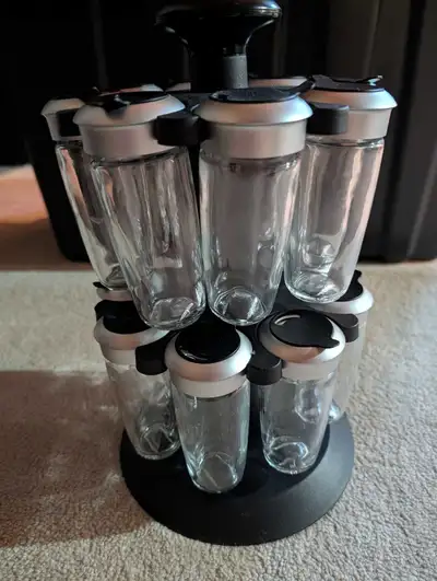 https://www.walmart.ca/en/ip/Trudeau-Axia-16-Bottle-Spice-Carousel/6000187969525. Original great con...