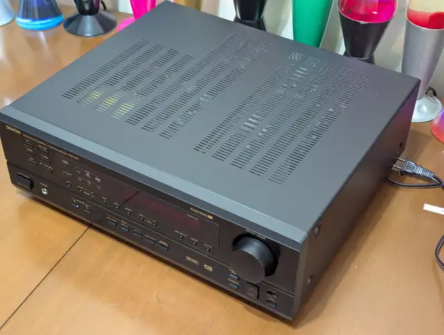 Denon AVR-1601 375 Watt 5.1 Amplifier 75 Watts / Channel in Stereo Systems & Home Theatre in Red Deer - Image 5