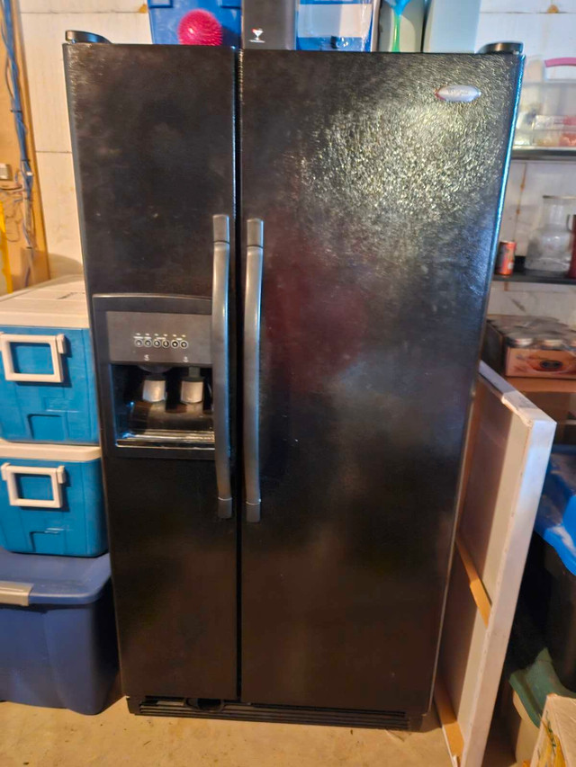 Fridge for sale in Refrigerators in Saskatoon - Image 2