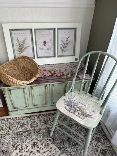 Farmhouse Decor Lot, View more