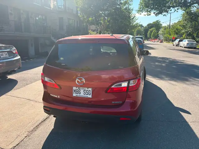 Mazda 5 2015 in Cars & Trucks in City of Montréal - Image 4
