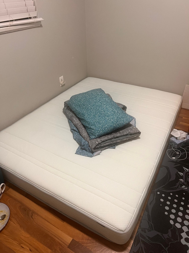Queen mattress for sale | Beds & Mattresses | Calgary | Kijiji