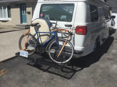 Roadtrek camper ,fridge ,stove, sink, toilet ,shower,r, 350000ks, had 10 years , has some rust issue...
