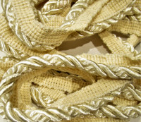 NEW, 8 YARDS IN 2 PIECES OF IVORY TWISTED CORD WITH FLANGE