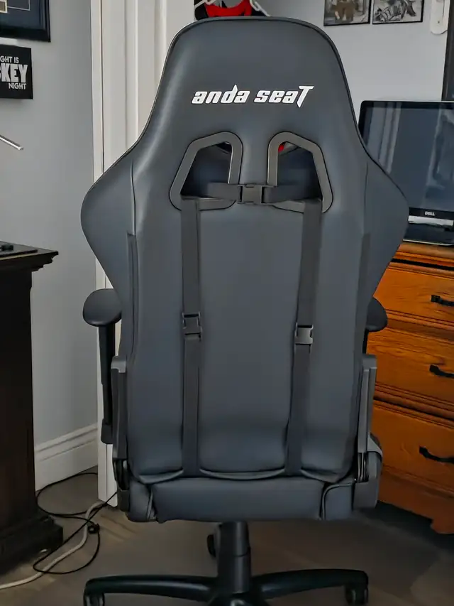 Chair gameing computer in Chairs & Recliners in Owen Sound - Image 4