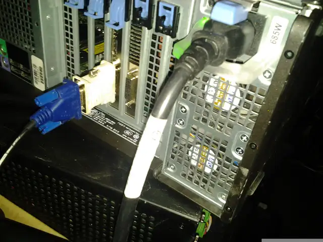 dell precision t7810 ddr4 xeon dual cpu system max 32 core LIST↓ in Desktop Computers in City of Montréal - Image 5