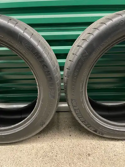 Pair. 235/50ZR18 101Y XL MICHELIN Pilot Sport A/S 4S FIRM $160: Two Used ZR18 All Seasons Performanc...