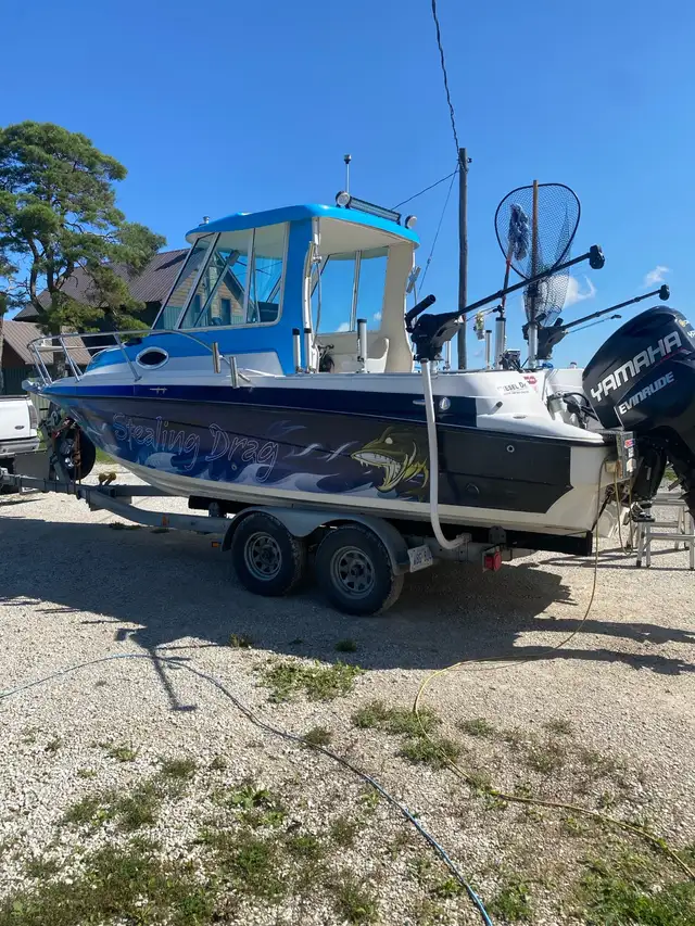 2003 Doral Thundercraft 235HT in Powerboats & Motorboats in Owen Sound - Image 5
