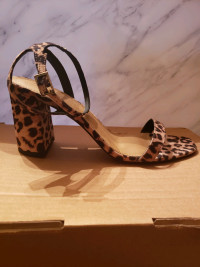 New Leopard Sandle Block Heel Size 10.5