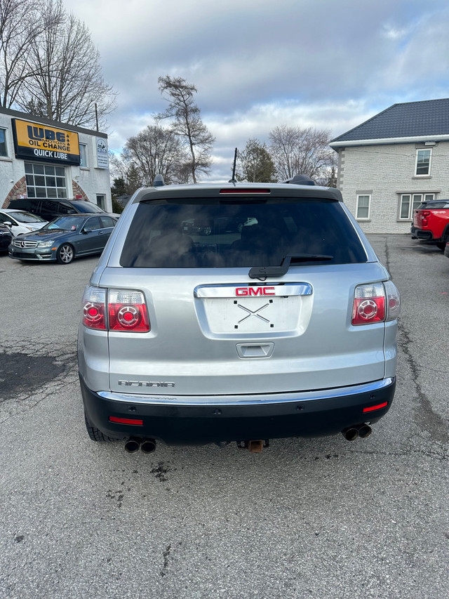 2013 GMC Acadia  in Cars & Trucks in Markham / York Region - Image 2