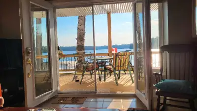 Charleston Lake cottage rental