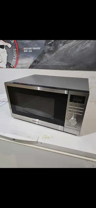 Panasonic Microwave NN-SD68LS, View more