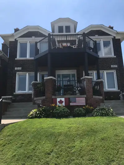 2 Bedroom Apartment Available September 1, 2025 in Walkerville.