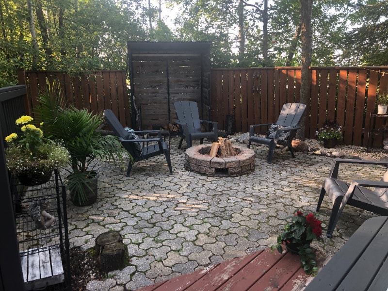 Seasonal site, at Great Woods Campground (5min from Beausejour) RVs