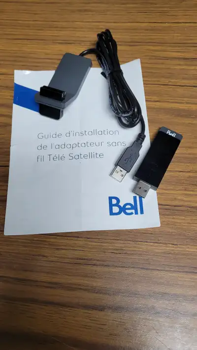 Capteur Satellite TV WIFI pour capter internet sur téléviseur non intelligent (jamais servi) Demande...