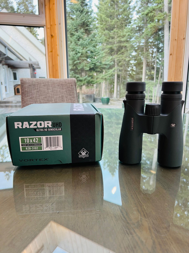 Vortex Razor UHD 10x42 Binoculars  in Fishing, Camping & Outdoors in Prince Albert