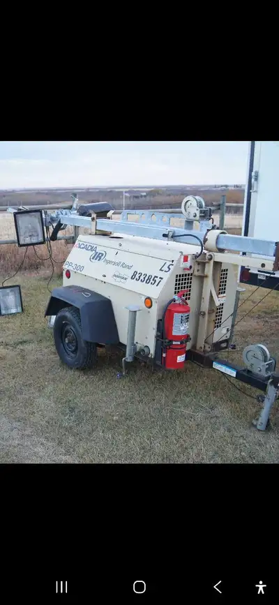 This is a used Ingersoll Rand Doosan PP-300 light tower genset, ready to illuminate your projects wi...