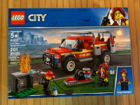 Lego City Fire Chief Response Truck 60231 BRAND NEW!